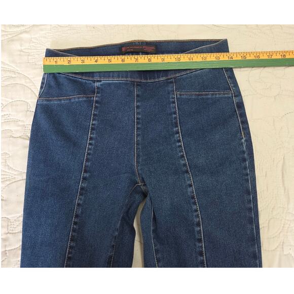 No Boundaries High Waisted Buttonless Flare Jeans Woman's Size 7-9 - Picture 3 of 5